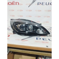 LAMPA PRZÓD PEUGEOT 308 T9 PRAWA JAK NOWA ORYGINAŁ