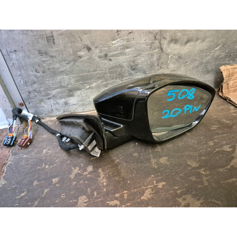 LUSTERKO PEUGEOT 508 II PRAWE 20PIN ASYSTENT PASA RUCHU FOTOCHROM STAN BDB LUSTERKO PEUGEOT 508 II PRAWE 20PIN ASYSTENT PASA RUCHU FOTOCHROM STAN BDB