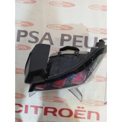 LAMPA TYLNA PEUGEOT 208 II PRAWA ORYGINAŁ 9823216580