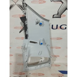 OSŁONA SŁUPKA PRAWY TYŁ PEUGEOT 2008 I ORYGINAŁ JAK NOWY 9677215477