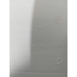 OSŁONA SŁUPKA PRAWY TYŁ PEUGEOT 2008 I ORYGINAŁ JAK NOWY 9677215477
