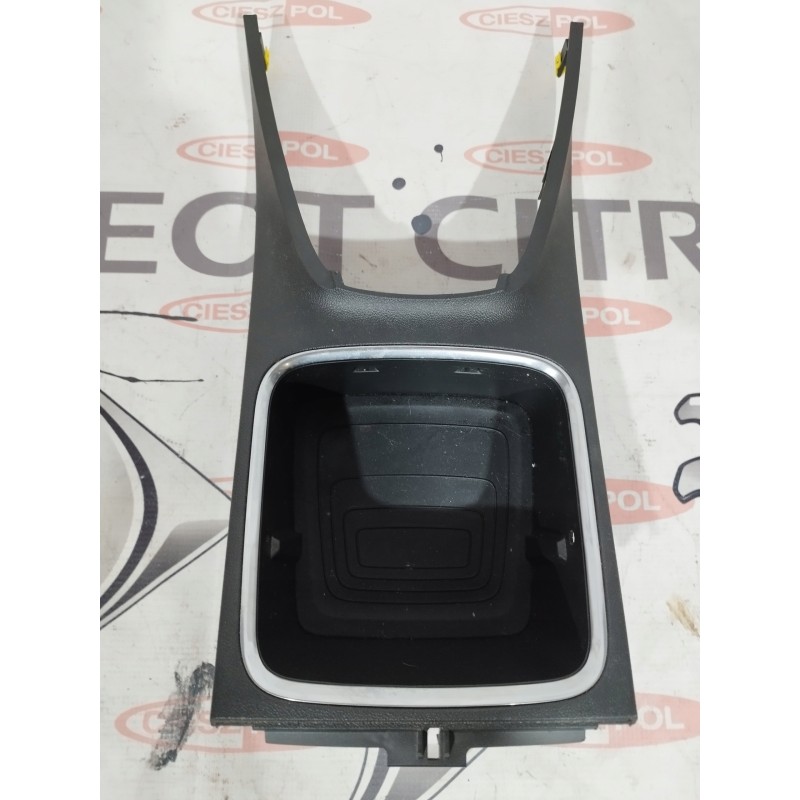 PÓŁKA SCHOWEK TUNELU ŚRODKOWEGO OPEL GRANDLAND X ORYGINAŁ YP00086577 PÓŁKA SCHOWEK TUNELU ŚRODKOWEGO OPEL GRANDLAND X ORYGINAŁ YP00086577