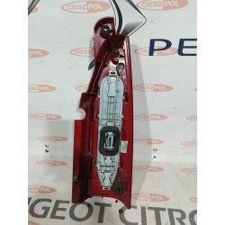 LAMPA TYLNA LEWA PEUGEOT PARTNER III BERLINGO III ORYGINAŁ IGŁA 9880545280