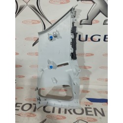 OSŁONA SŁUPKA LEWY TYŁ PEUGEOT 2008 I ORYGINAŁ JAK NOWY 9677215577