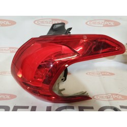 LAMPY TYLNE PEUGEOT 2008 I LEWA PRAWA JAK NOWE ORYGINAŁ KPL LUB SZT