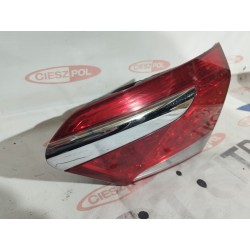 LAMPA TYLNA PRAWA W KLAPĘ LED HYUNDAI i40 KOMBI JAK NOWA ORYGINAŁ924043Z001